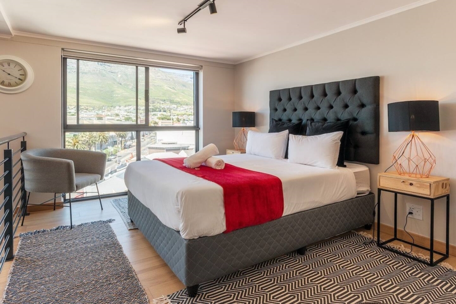 2 Bedroom Property for Sale in Woodstock Western Cape